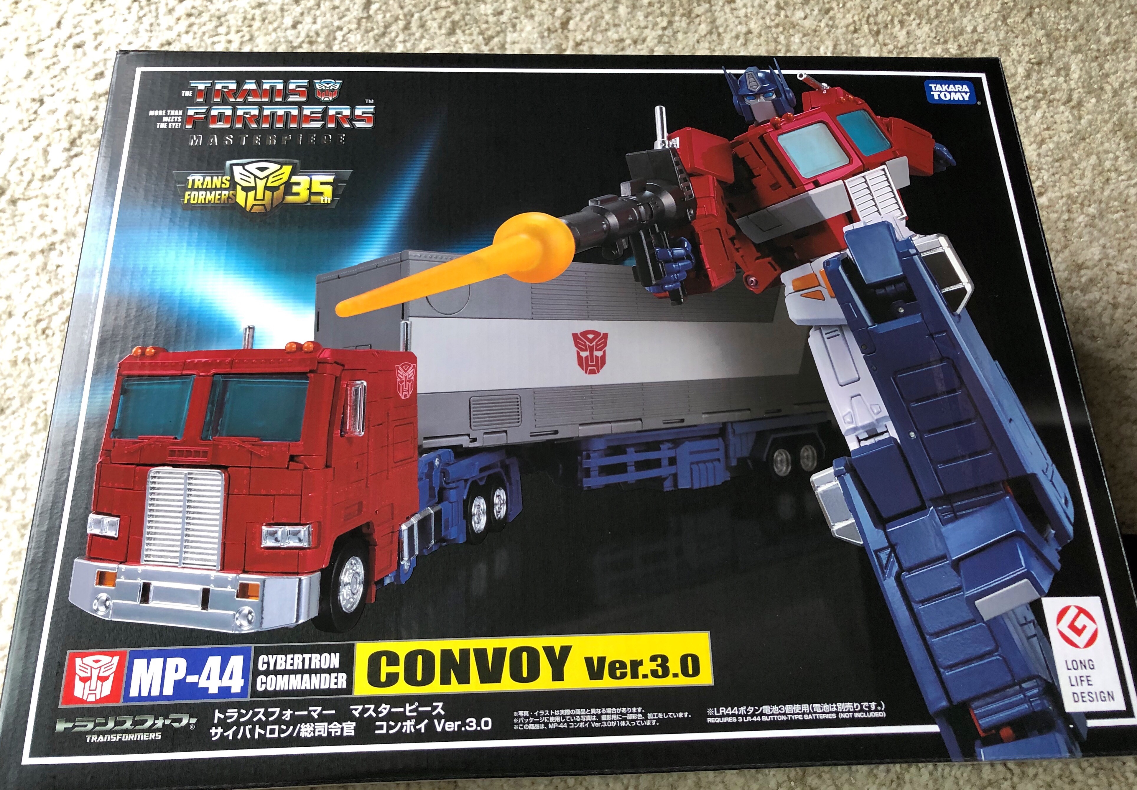 Takara Transformers MP-44 Convoy Ver. 3 – Pax Cybertron